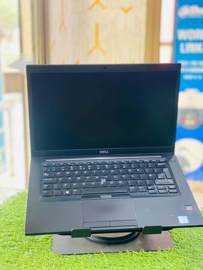DEll Latitude 7490 I5/8th Gen 8/256gb labtop