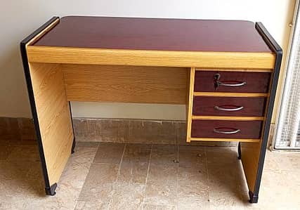 Study or office table