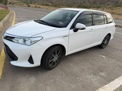 Toyota Corolla Fielder Hybrid 2018 | Corolla Fielder 2018 For Sale