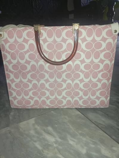 tot bag large with gud space color pink and white