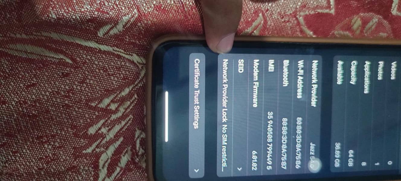 Apple iPhone X 3