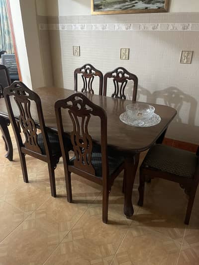 Dining table chairs