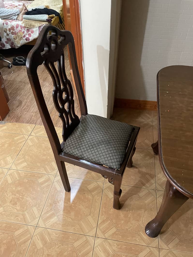 Dining table chairs 1