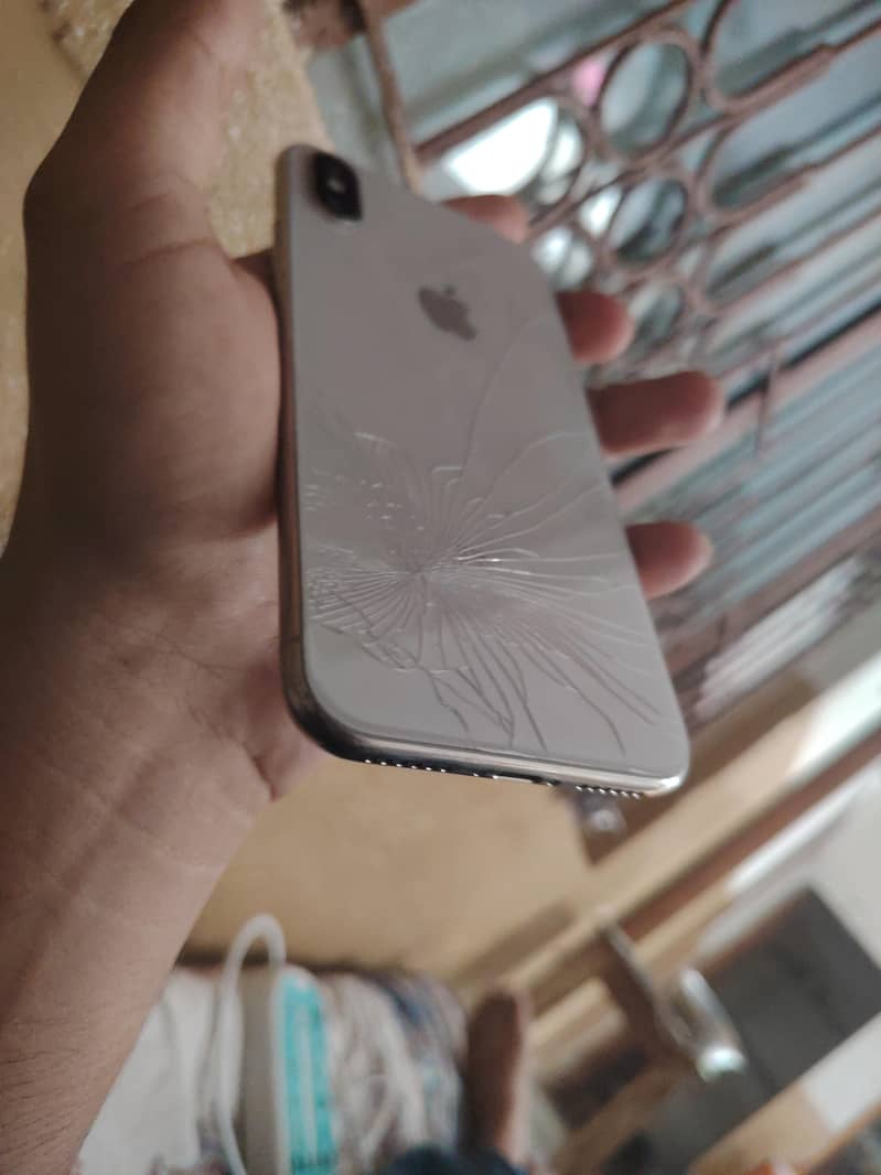 Apple iPhone X 0