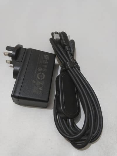 60 WATTS Type-C fast charging power adapter and 6 feet data cable