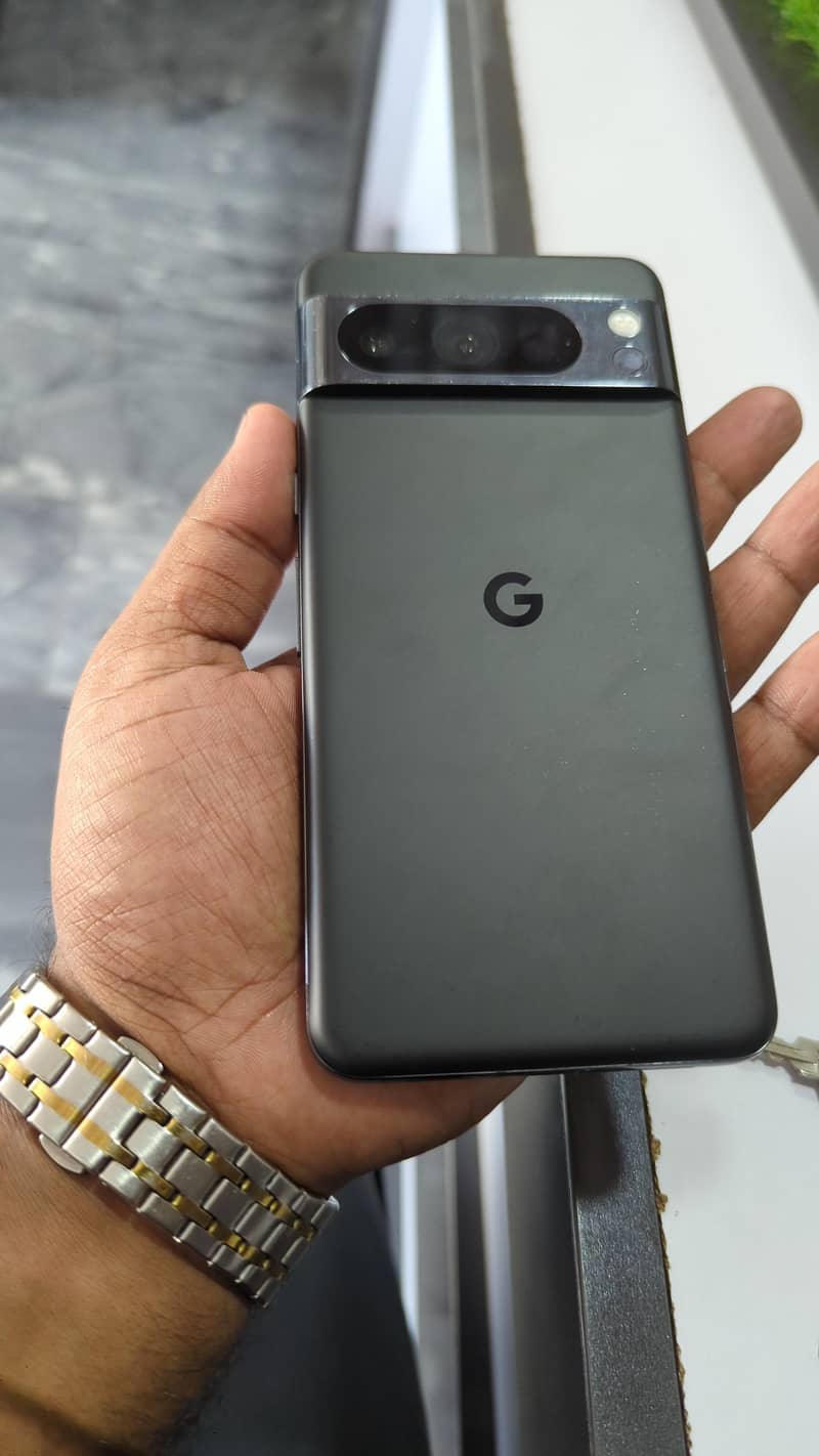 Google Pixel 8 Pro 4