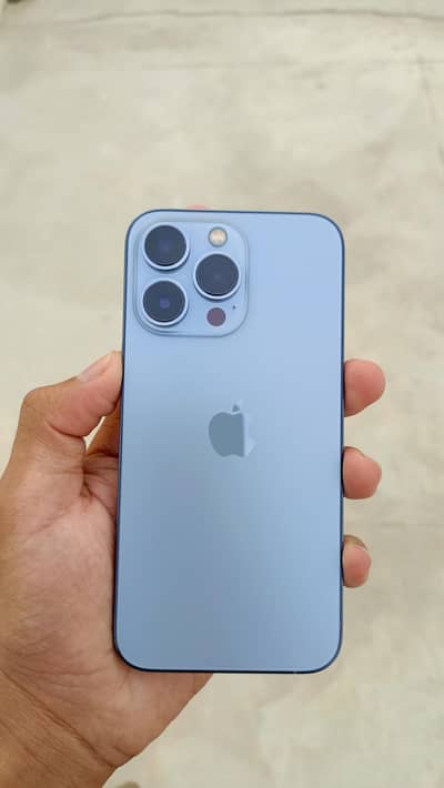 Apple iPhone 13 Pro