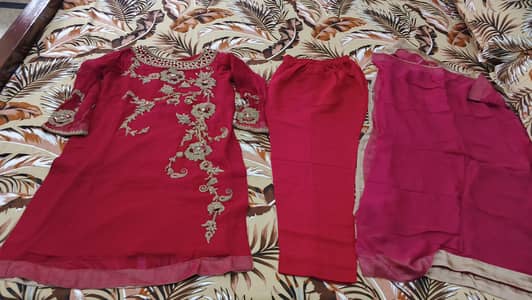 Ready to wear 3 piece in excellent condition