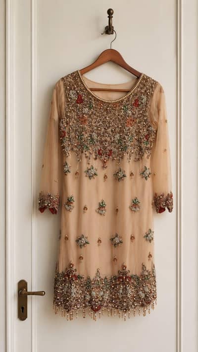 URGENT. brand new Full heavy work 3pc
