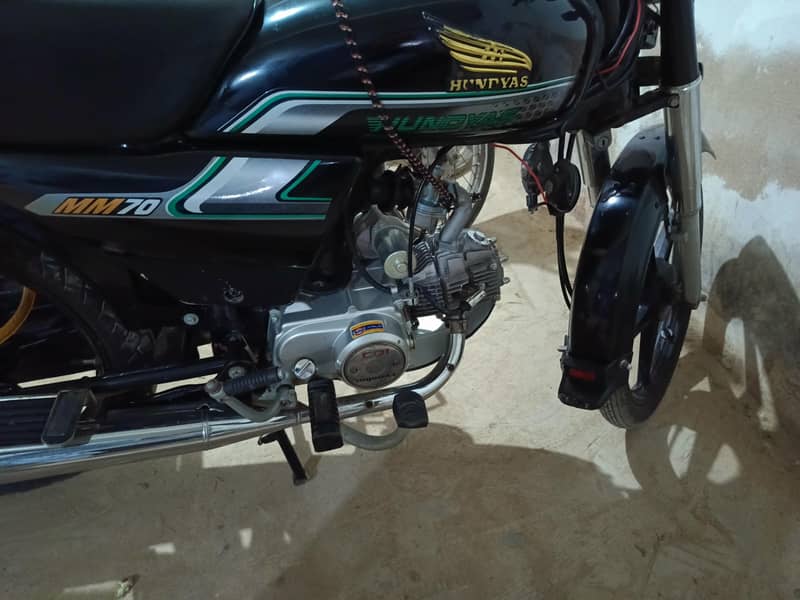 hundyas 4