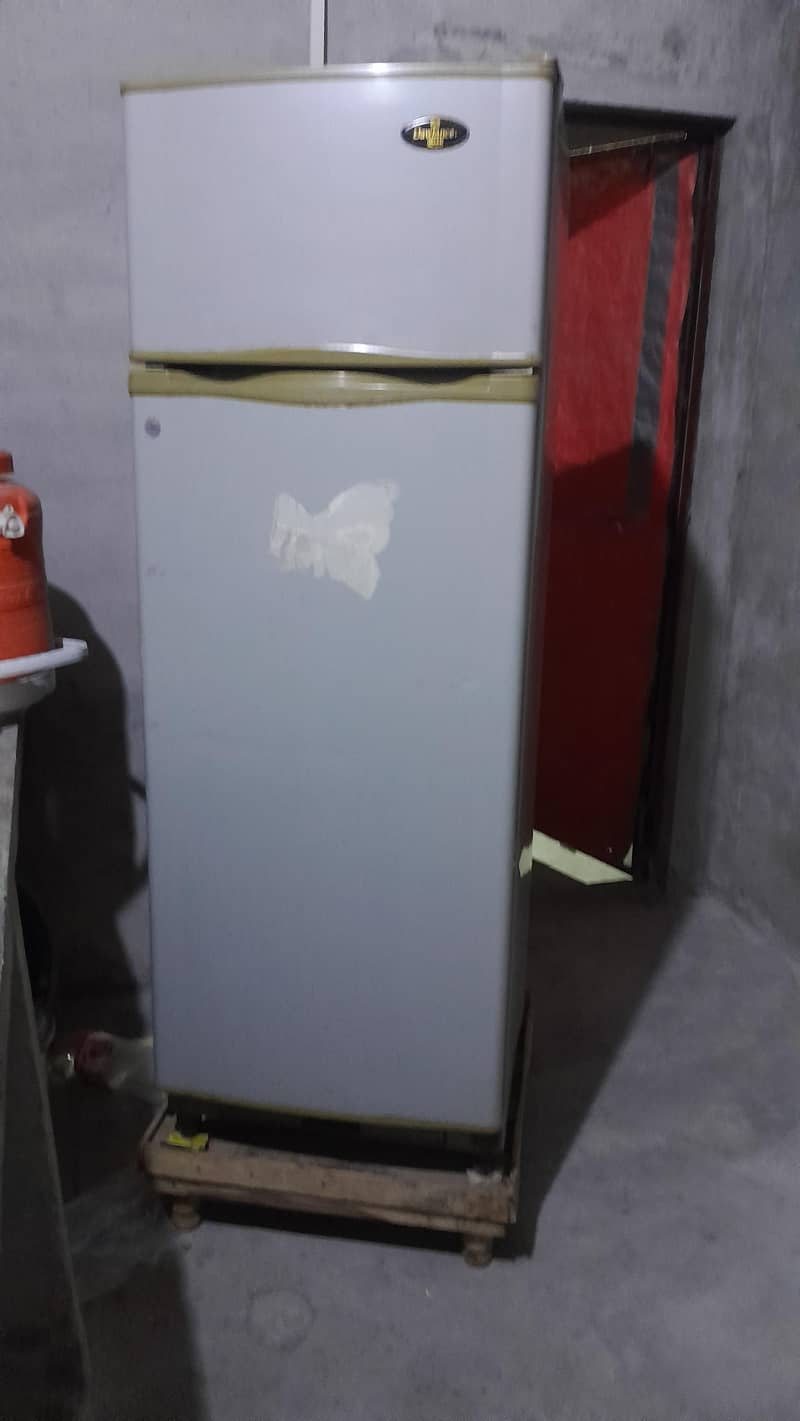 Fridge 0