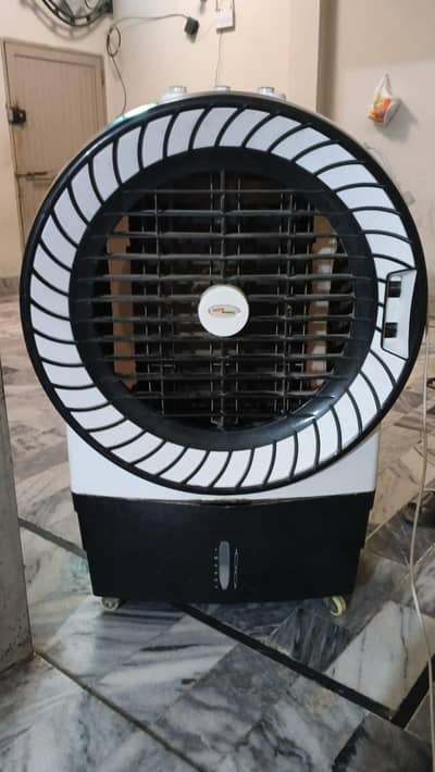 National Room Air Cooler with Wheels | Used 10/10 |