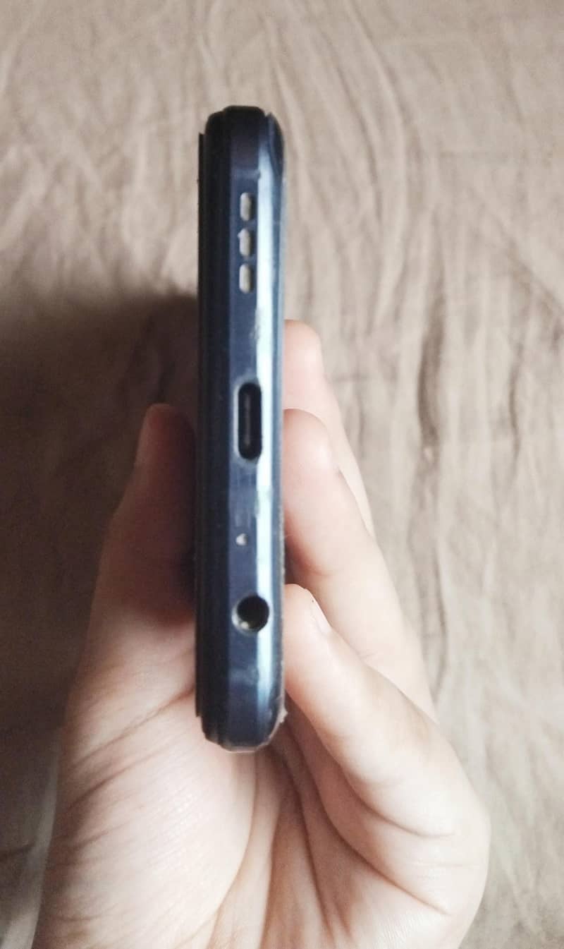 Tecno CAMON 18T 4