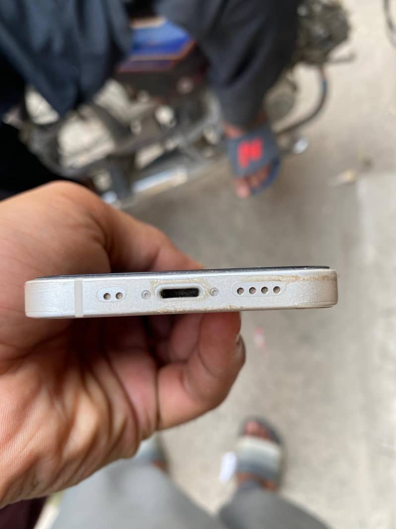 Apple iPhone 12mini 1