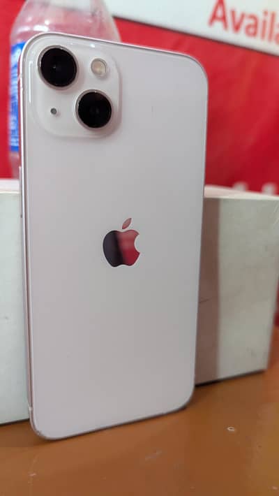 Apple iPhone 13