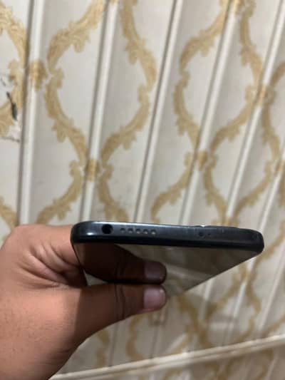 Xiaomi Redmi Note 11 without box and charger ram 6/128