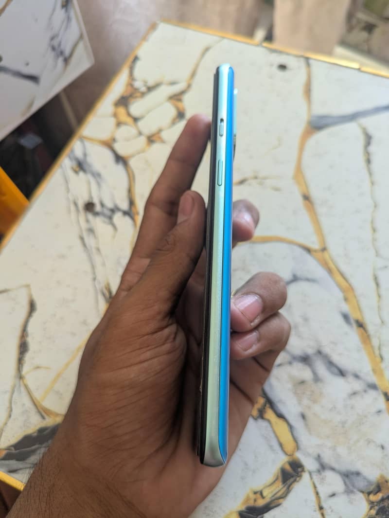 One Plus 8T 4