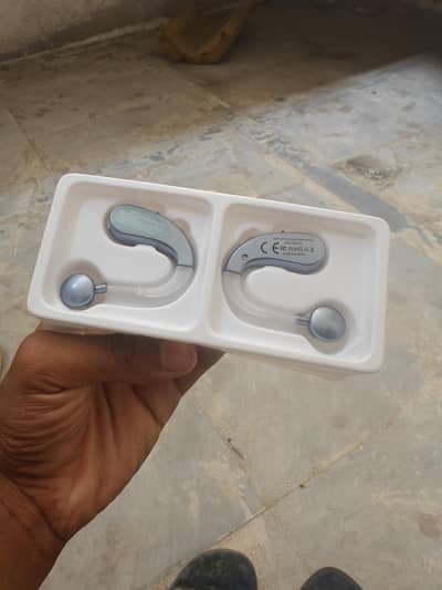 new earphones for youngman