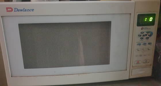 Extra Large Dawlance Microwave oven