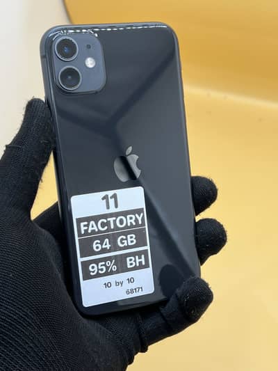 Apple iPhone 11 Factory unlock 64 GB Non PTA 95% BH
