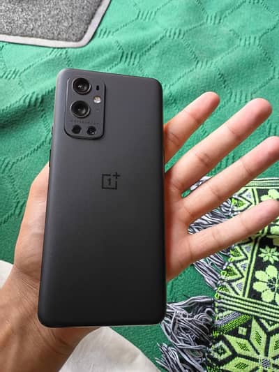 One Plus 9 Pro 5g