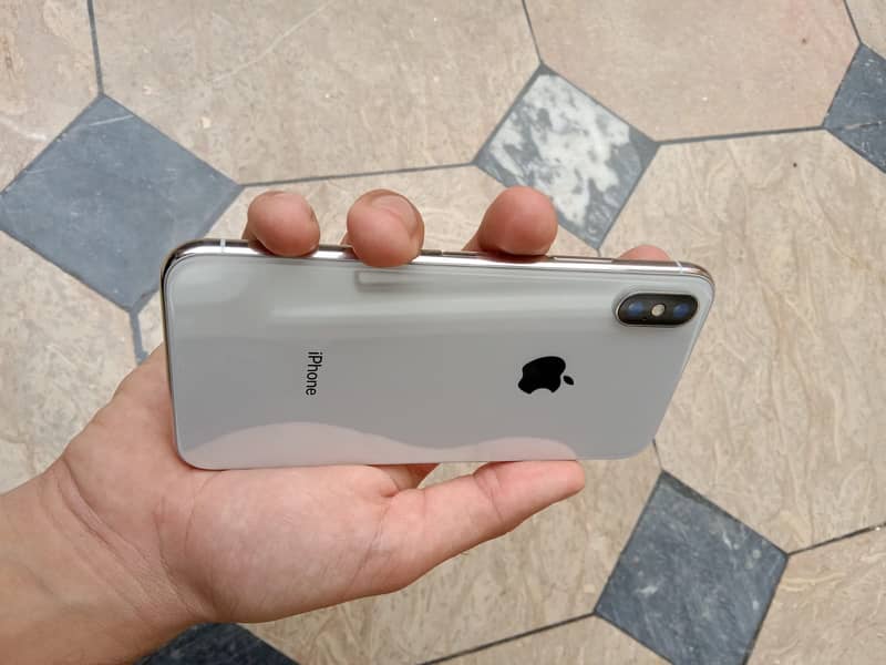 Apple iPhone X 0