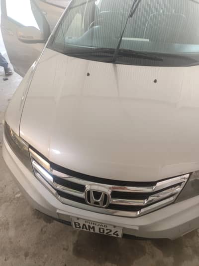 Honda City  i-vtec 1.3 aspire 2015
