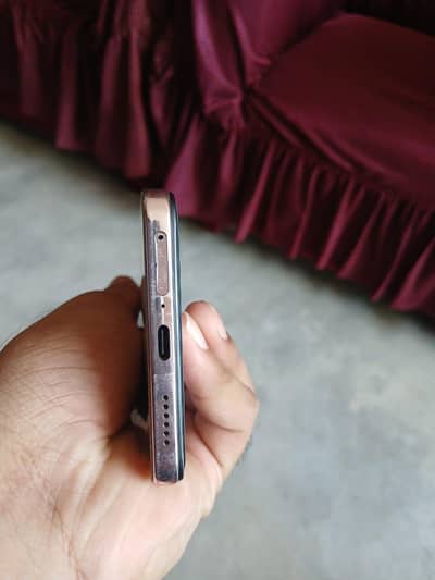 Vivo V50 Lite