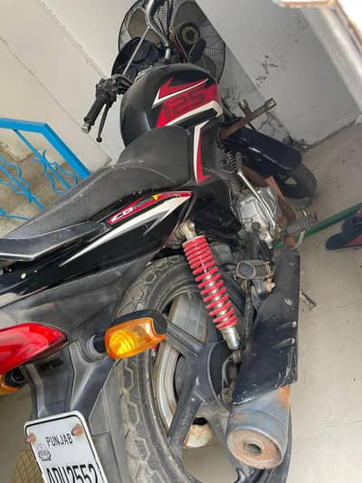CB 125 F 2021 model demand 230k