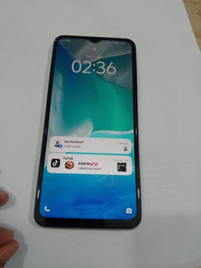 Vivo Y18
