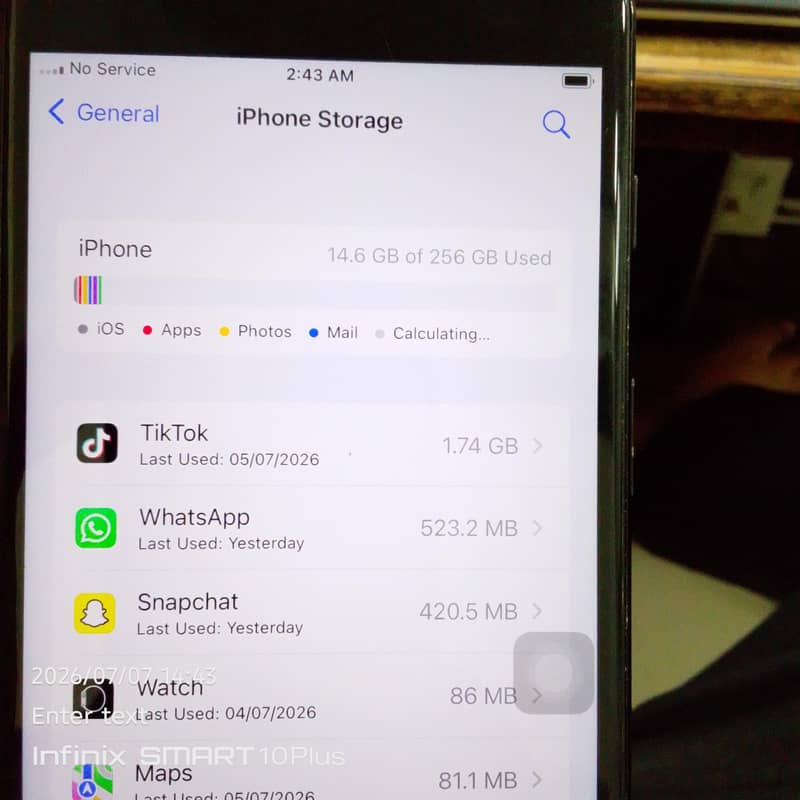 Apple iPhone 7 Plus 3