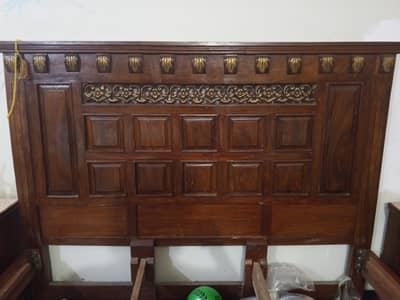 bed and side tables