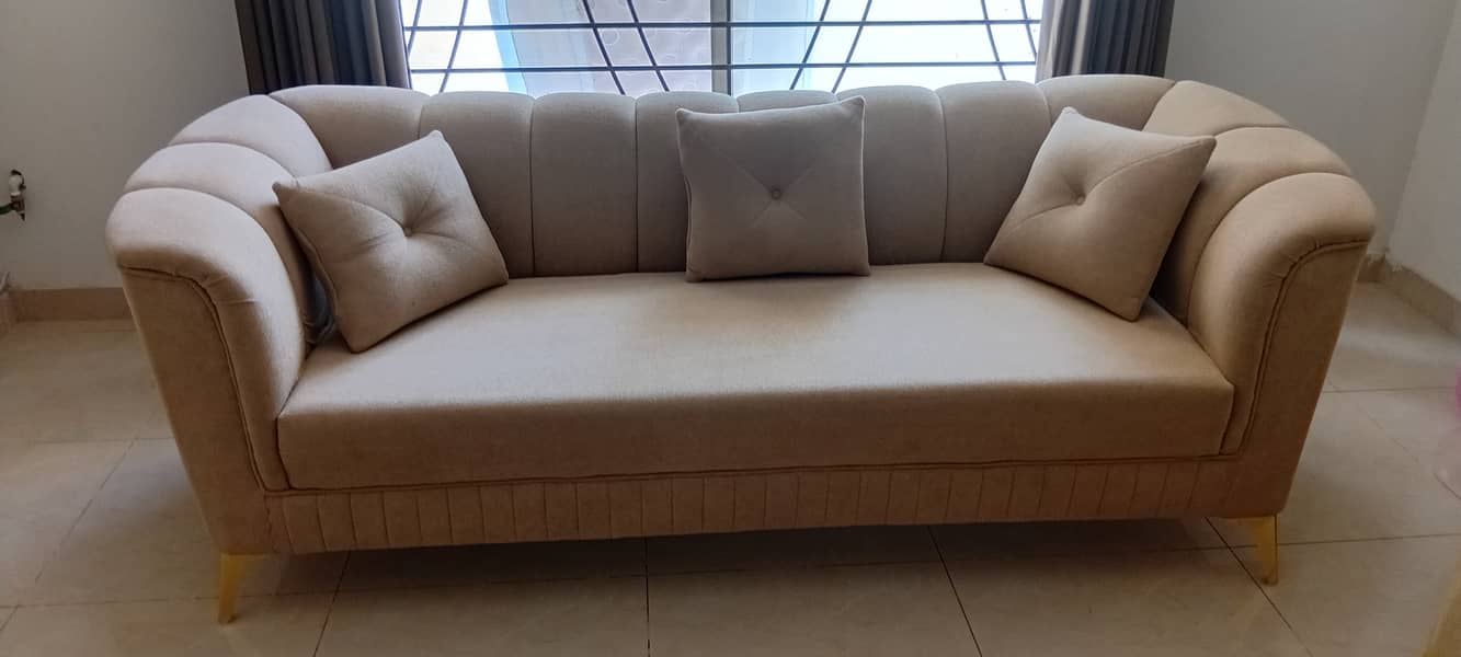 Sofa set for sell 1