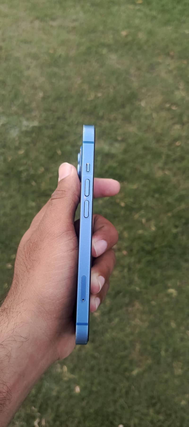 Apple iPhone 13 3