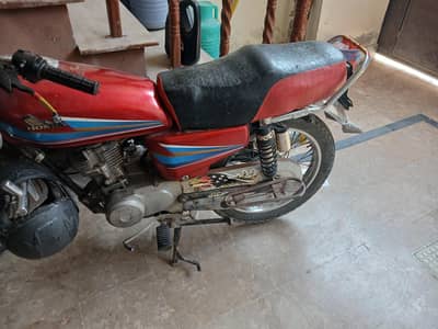 honda 125 2004 model  original