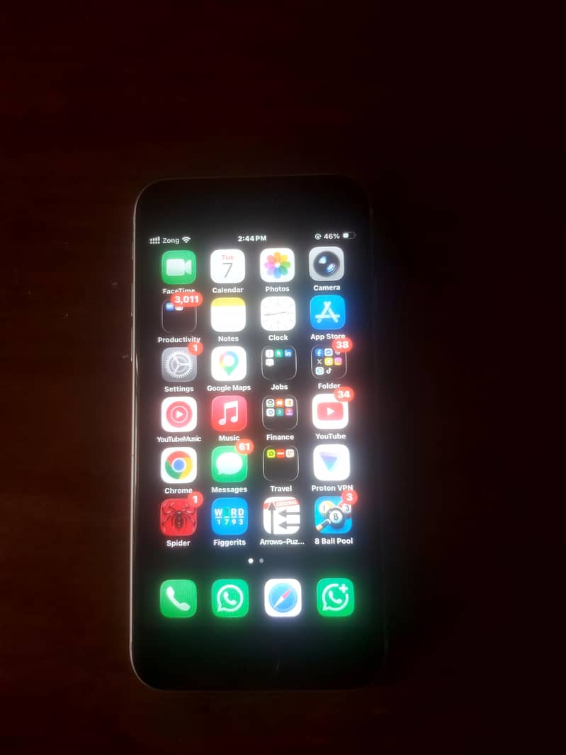 Apple iPhone SE 3