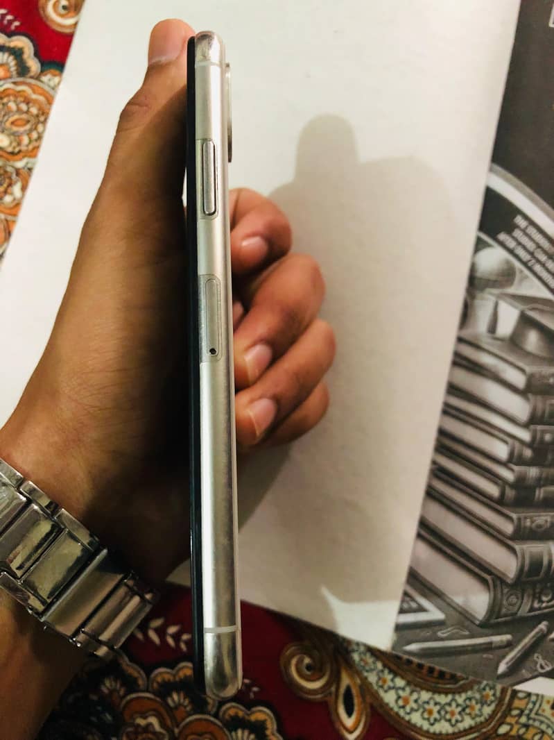 Apple iPhone X 1