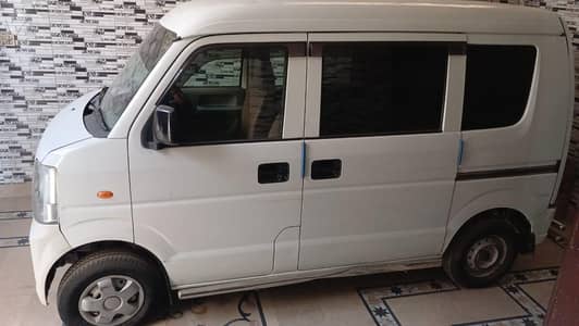 Suzuki Every 2017 Automatic transmission. 7 seater 033426077720