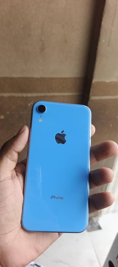 Apple iPhone XR