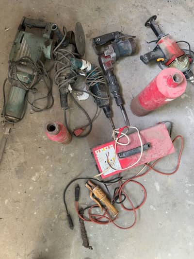 Used Construction Machinery  (Breakers, Welding, Core Drill)