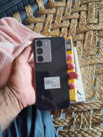 Realme C75