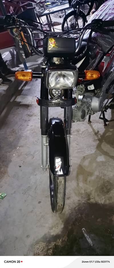 Urgent required unique for sale model 2025 ka 12 mahina