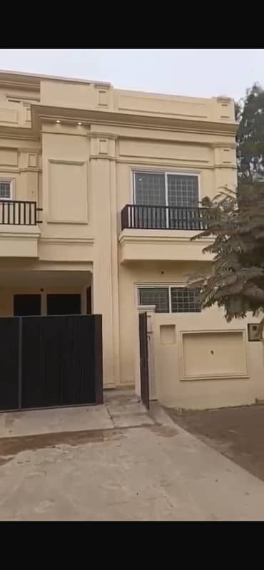 Brand new 5 marla house available for rent