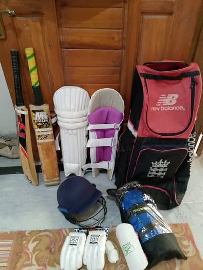 Urgently for sale all cricket items 03170518567
