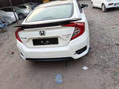 Honda Civic orial ug 2017 model