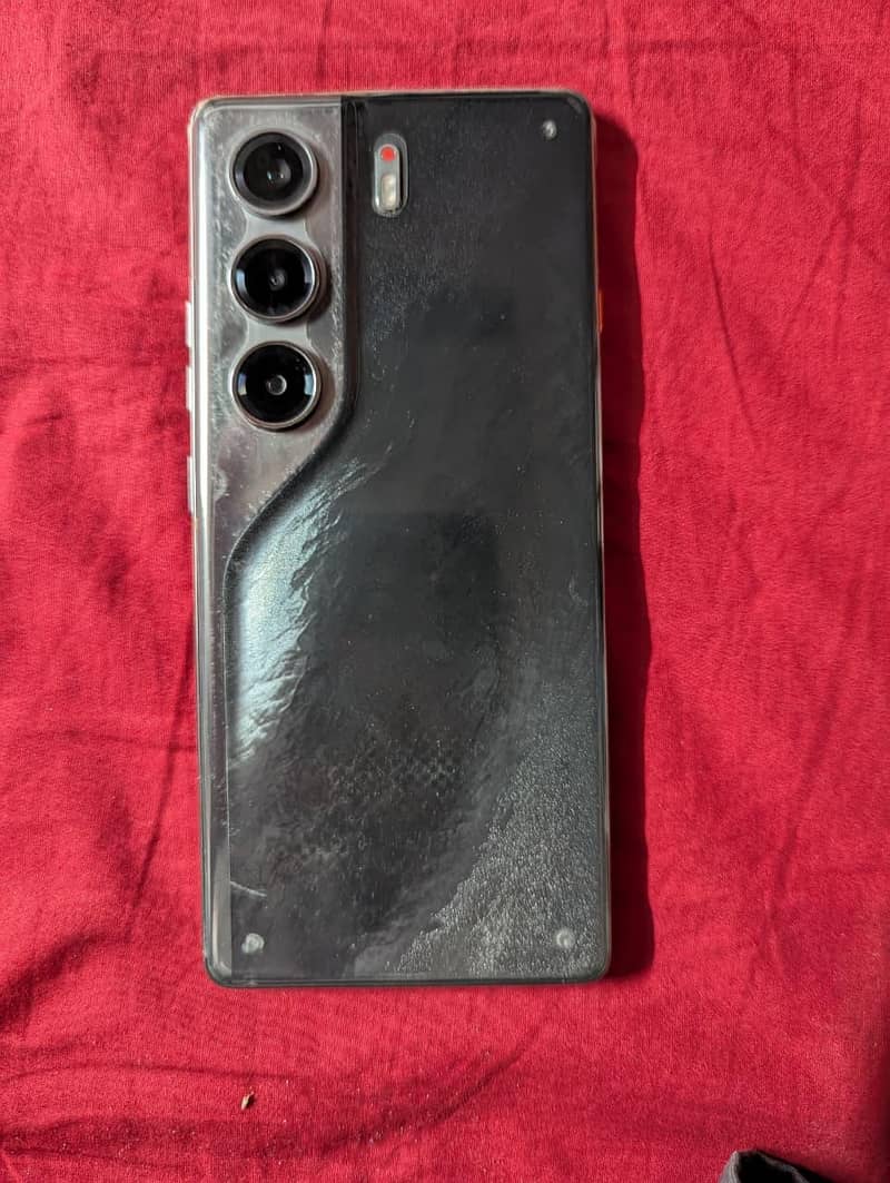 Tecno CAMON 40 3