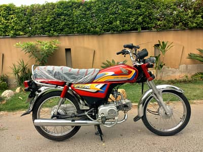 Honda CD 70  2025 model shape 6500 km driven only