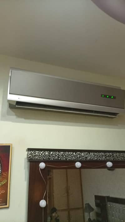 3 Ac for sale in working condition