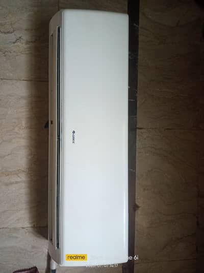 Gree 1 Ton Split AC – Excellent Working Condition