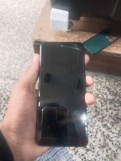 Infinix Note 30 Daba charging sat ha